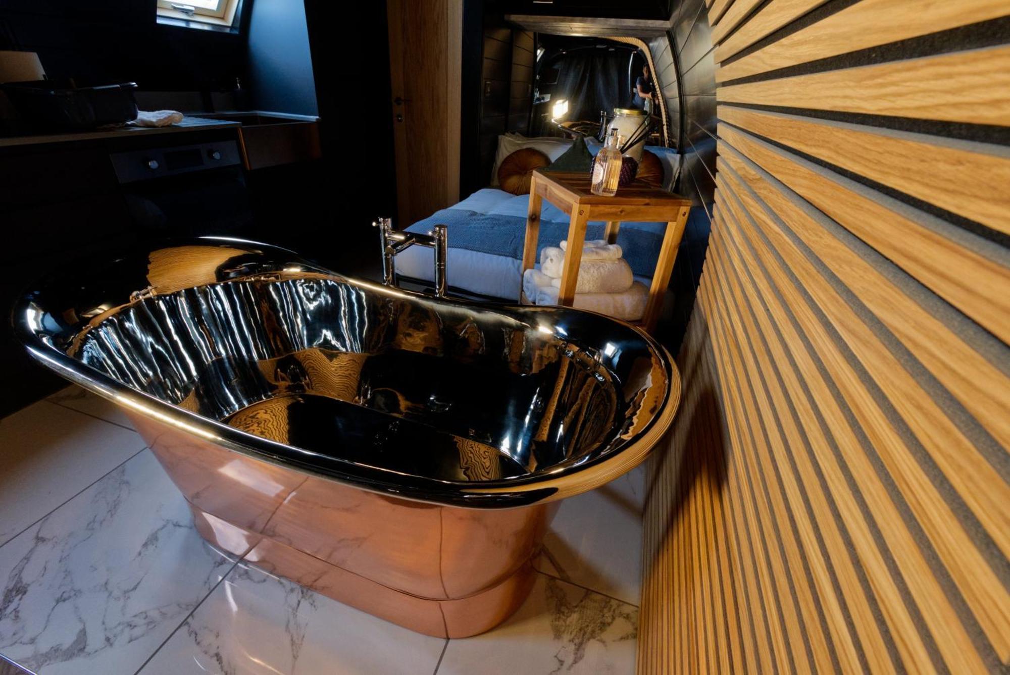 North Coast 500 Pods Hotel Achmelvich Buitenkant foto